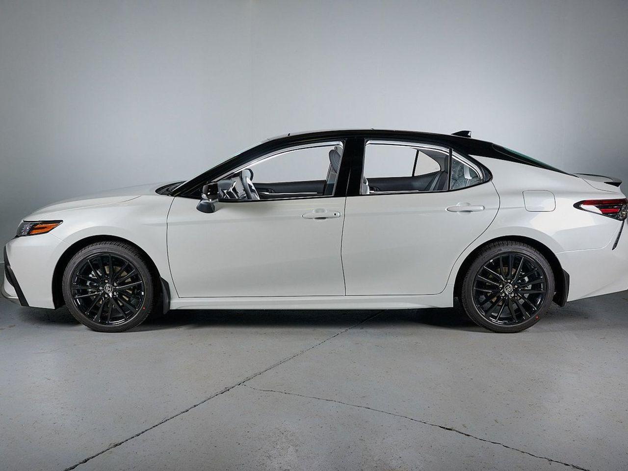 2021 Toyota Camry XSE-4