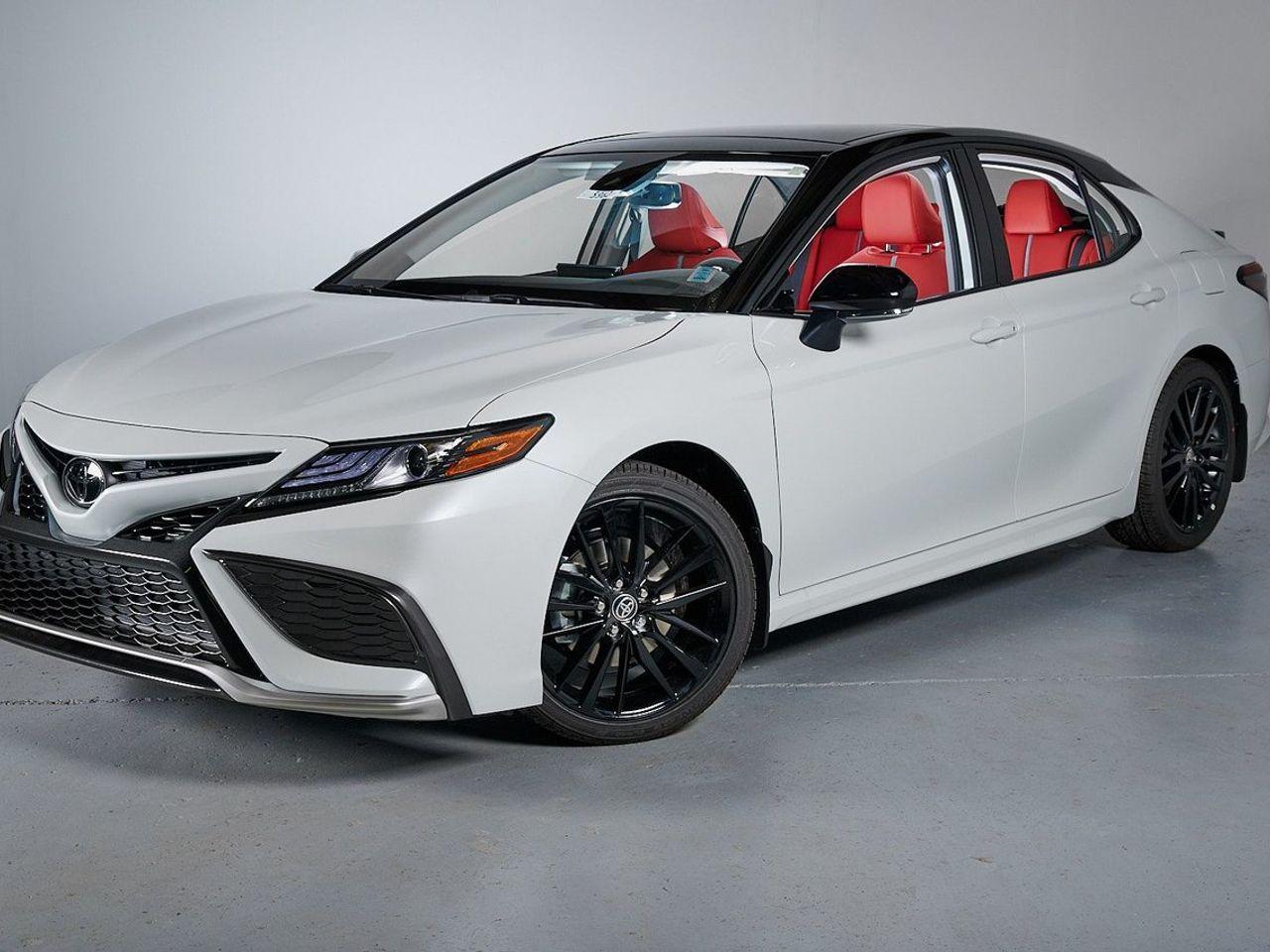 2021 Toyota Camry XSE-1