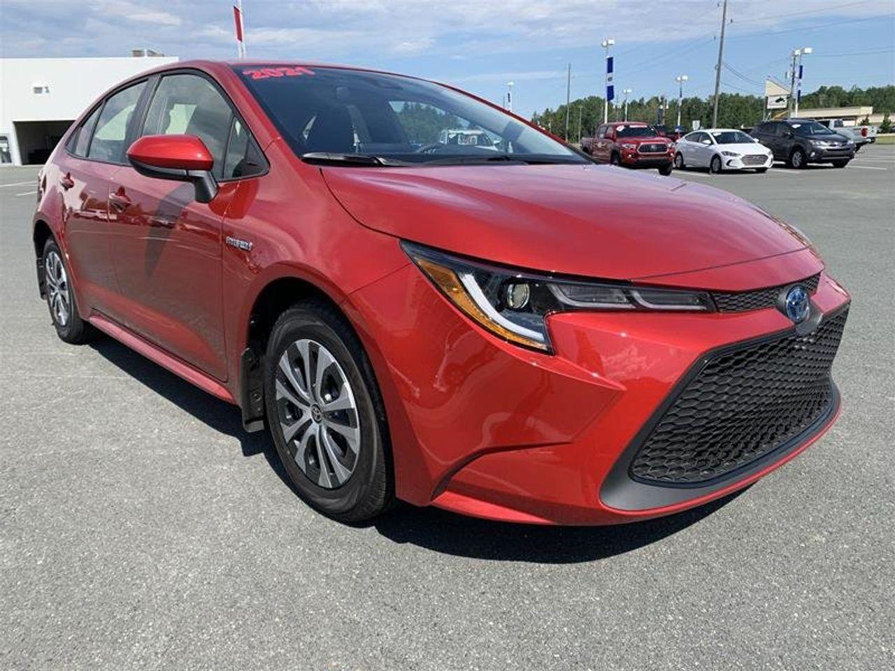 2021 Toyota Corolla LE Hybrid-4