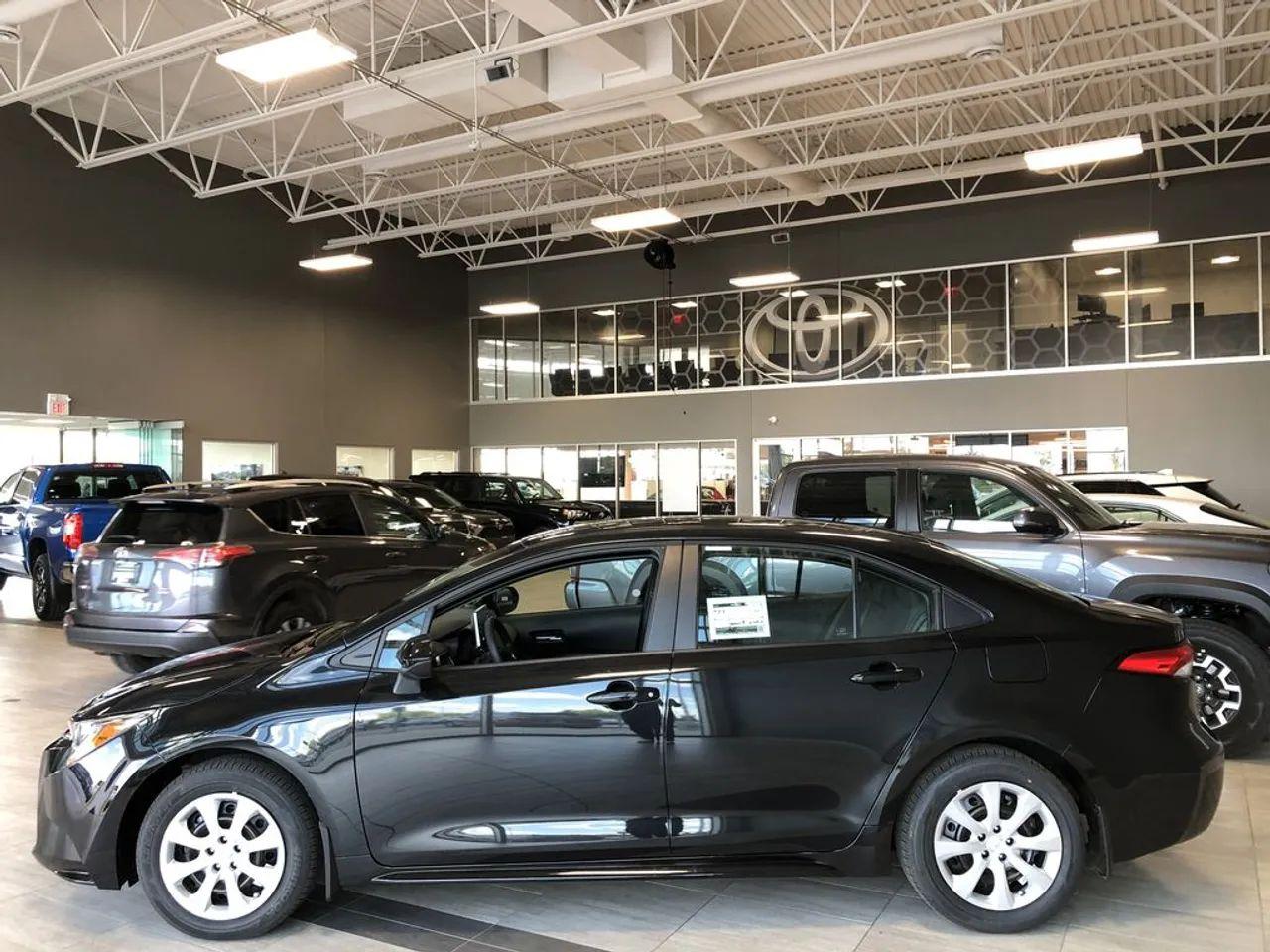 2021 Toyota Corolla LE-4