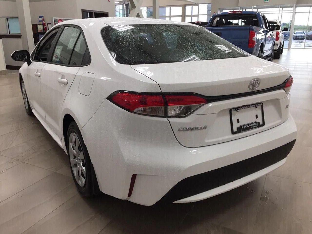 2021 Toyota Corolla LE-4