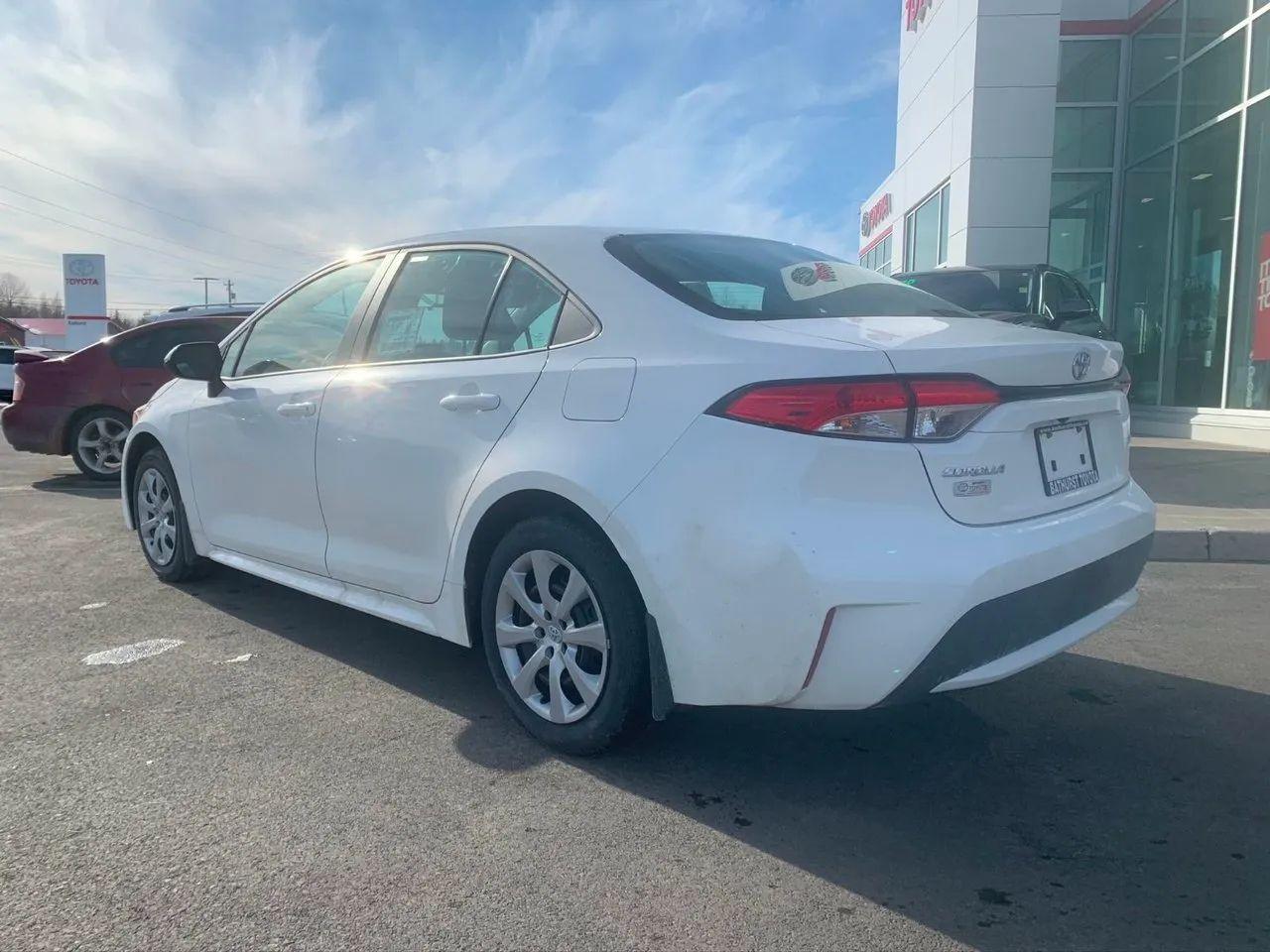 2021 Toyota Corolla LE-2