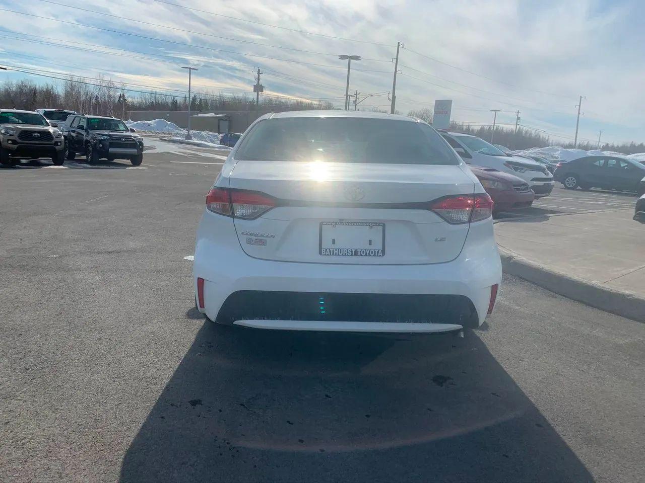 2021 Toyota Corolla LE-3