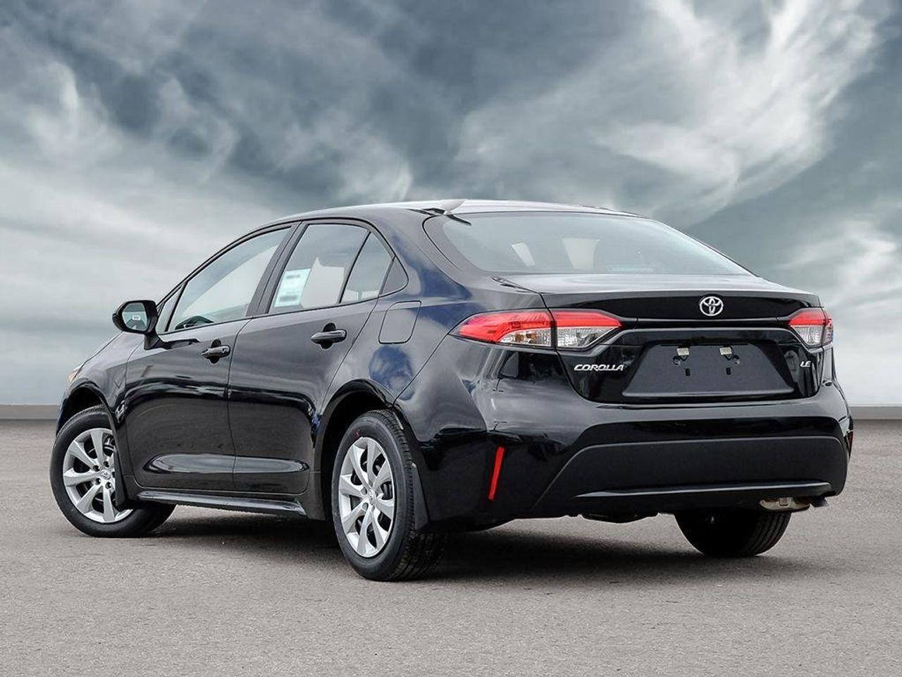 2021 Toyota Corolla LE-4