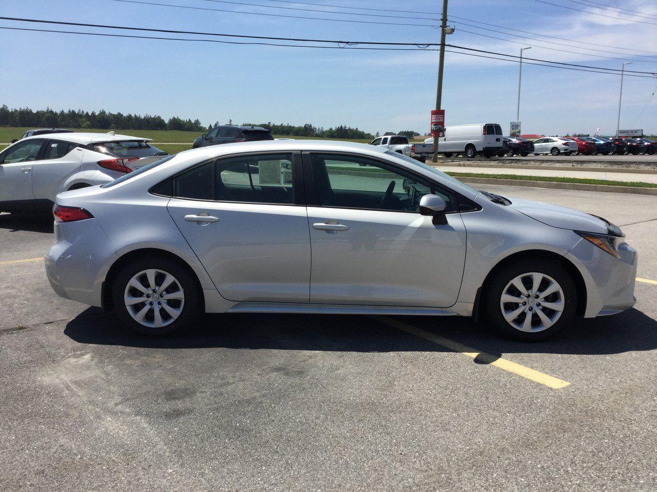 2021 Toyota Corolla LE-4
