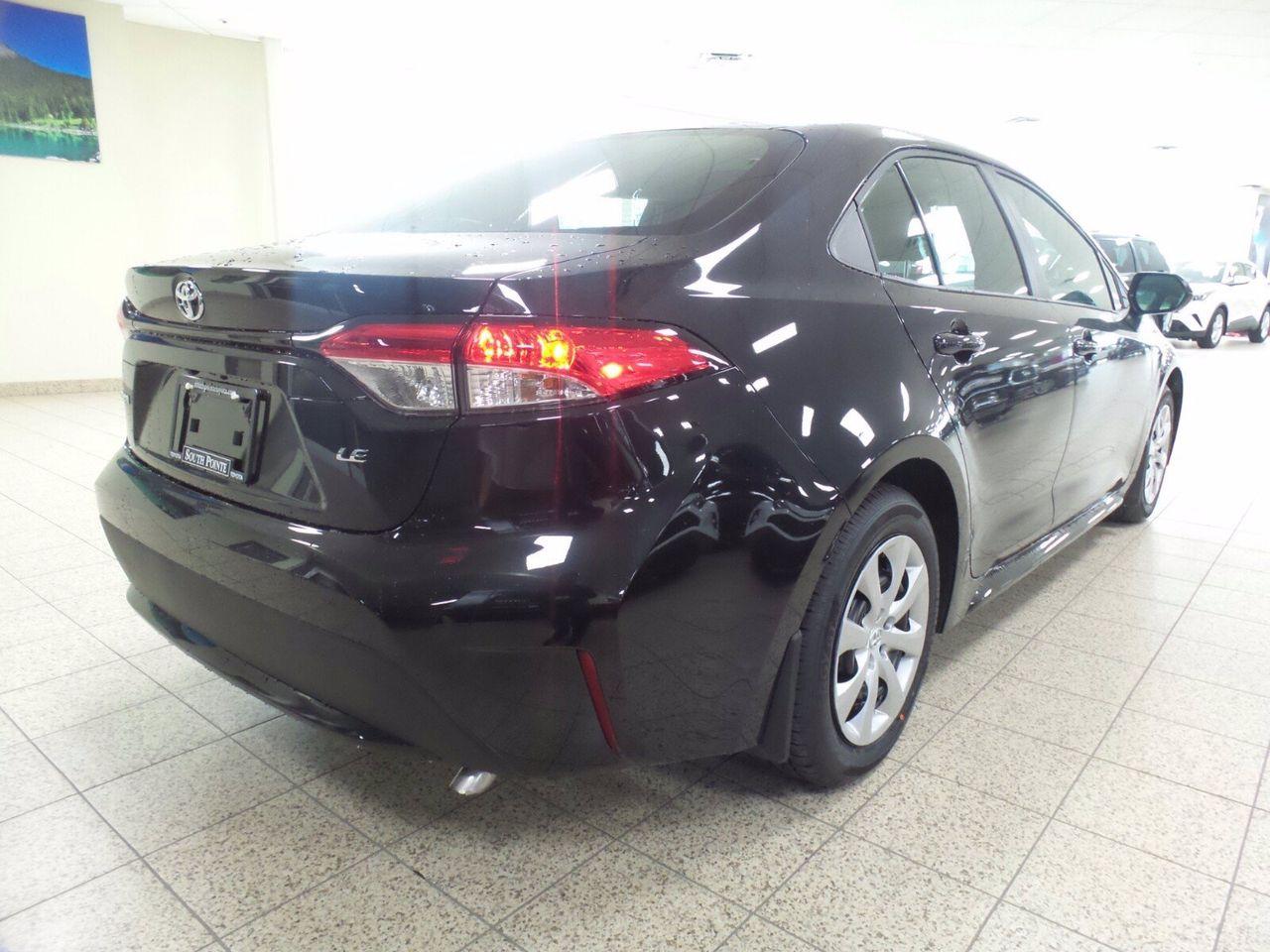 2021 Toyota Corolla LE-3