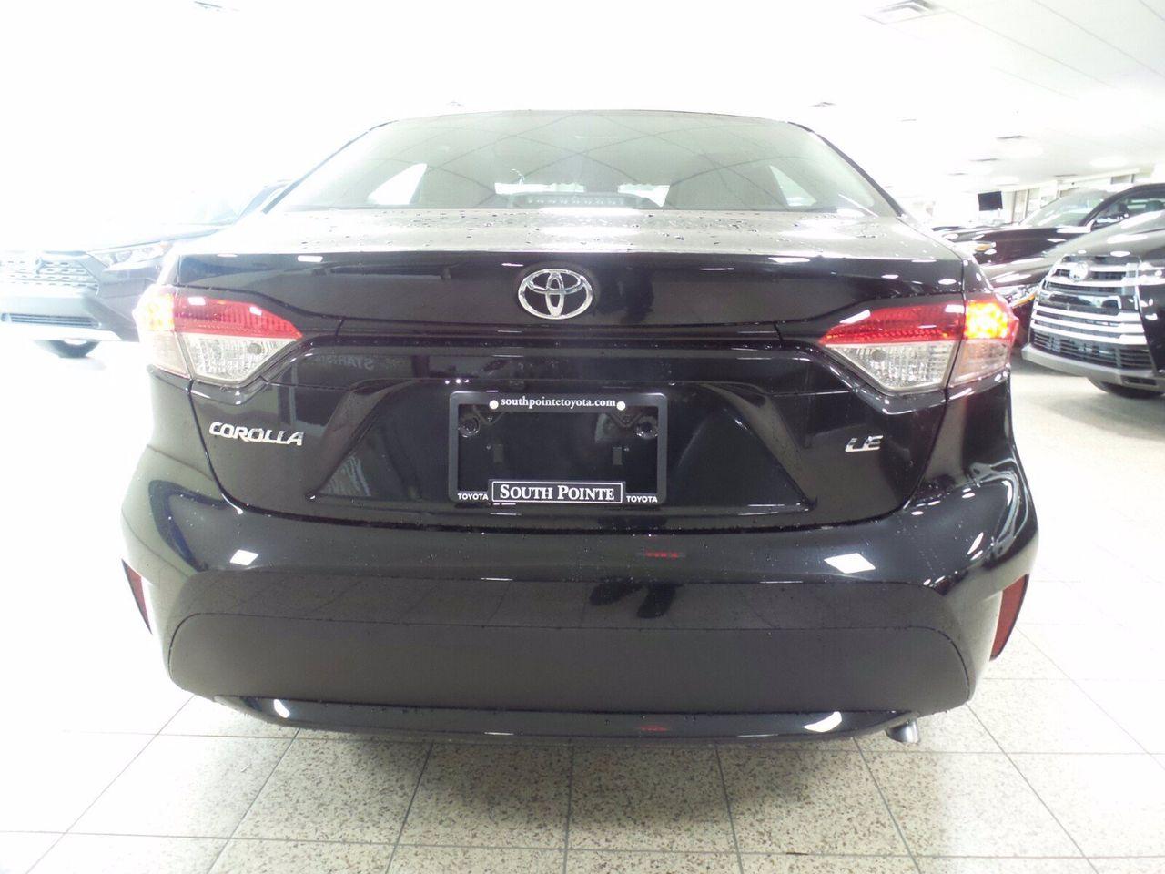 2021 Toyota Corolla LE-4
