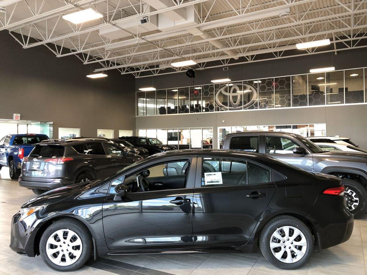 2021 Toyota Corolla LE-4