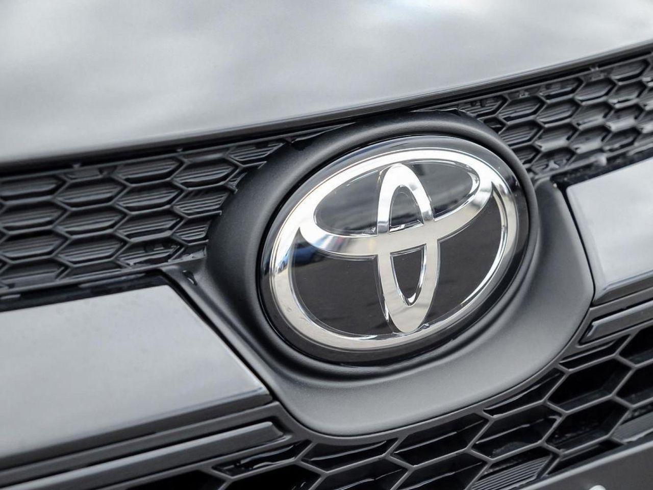 2021 Toyota Corolla LE-4
