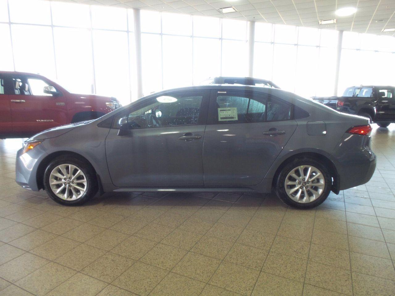 2021 Toyota Corolla LE-4