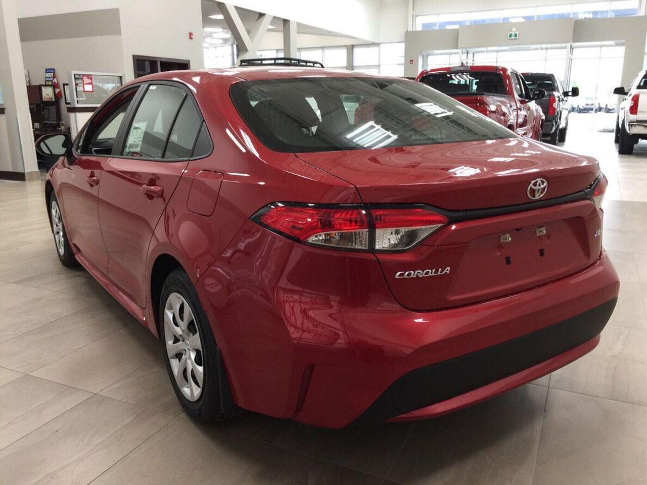 2021 Toyota Corolla LE-4
