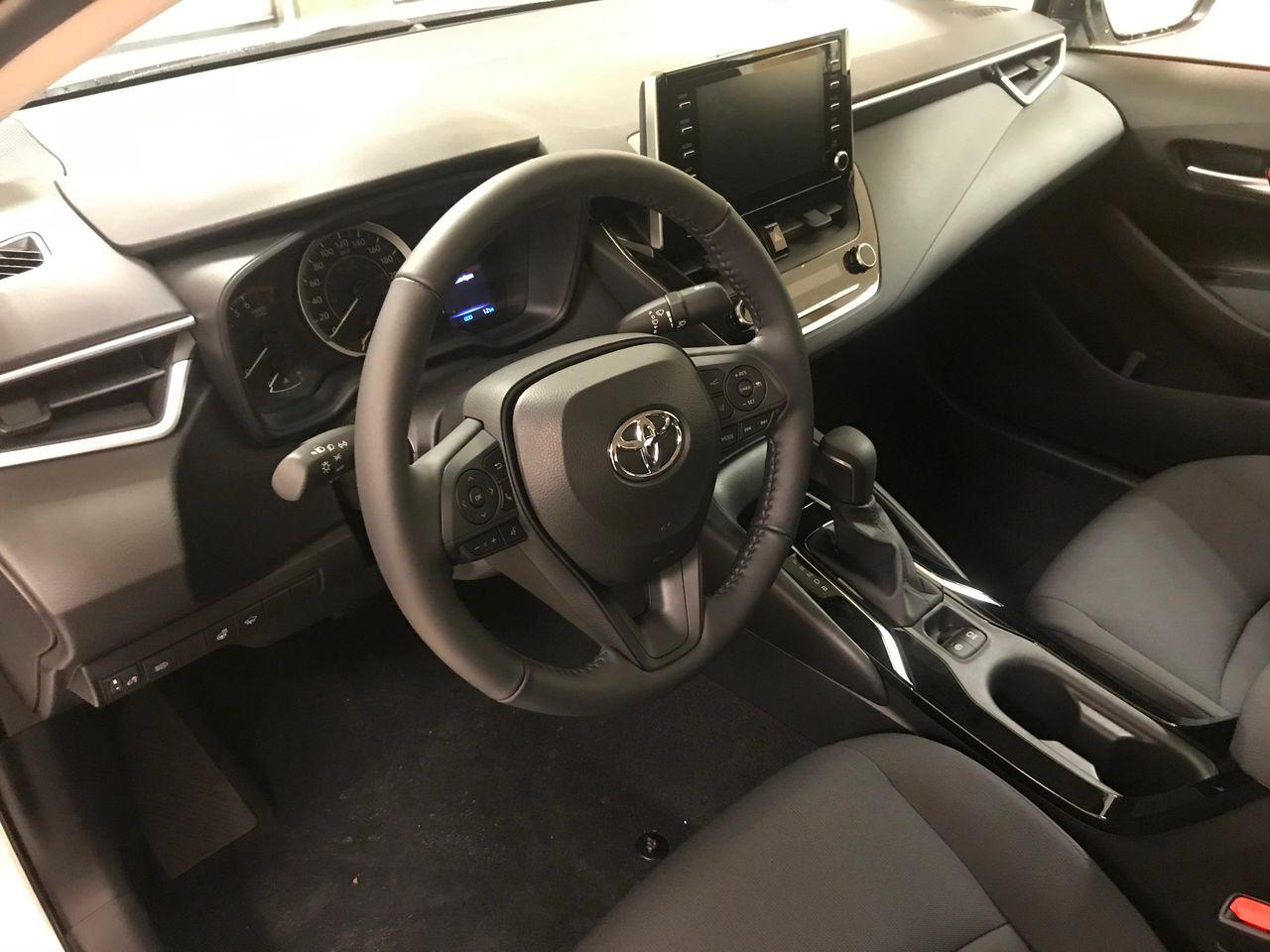 2021 Toyota Corolla LE-3