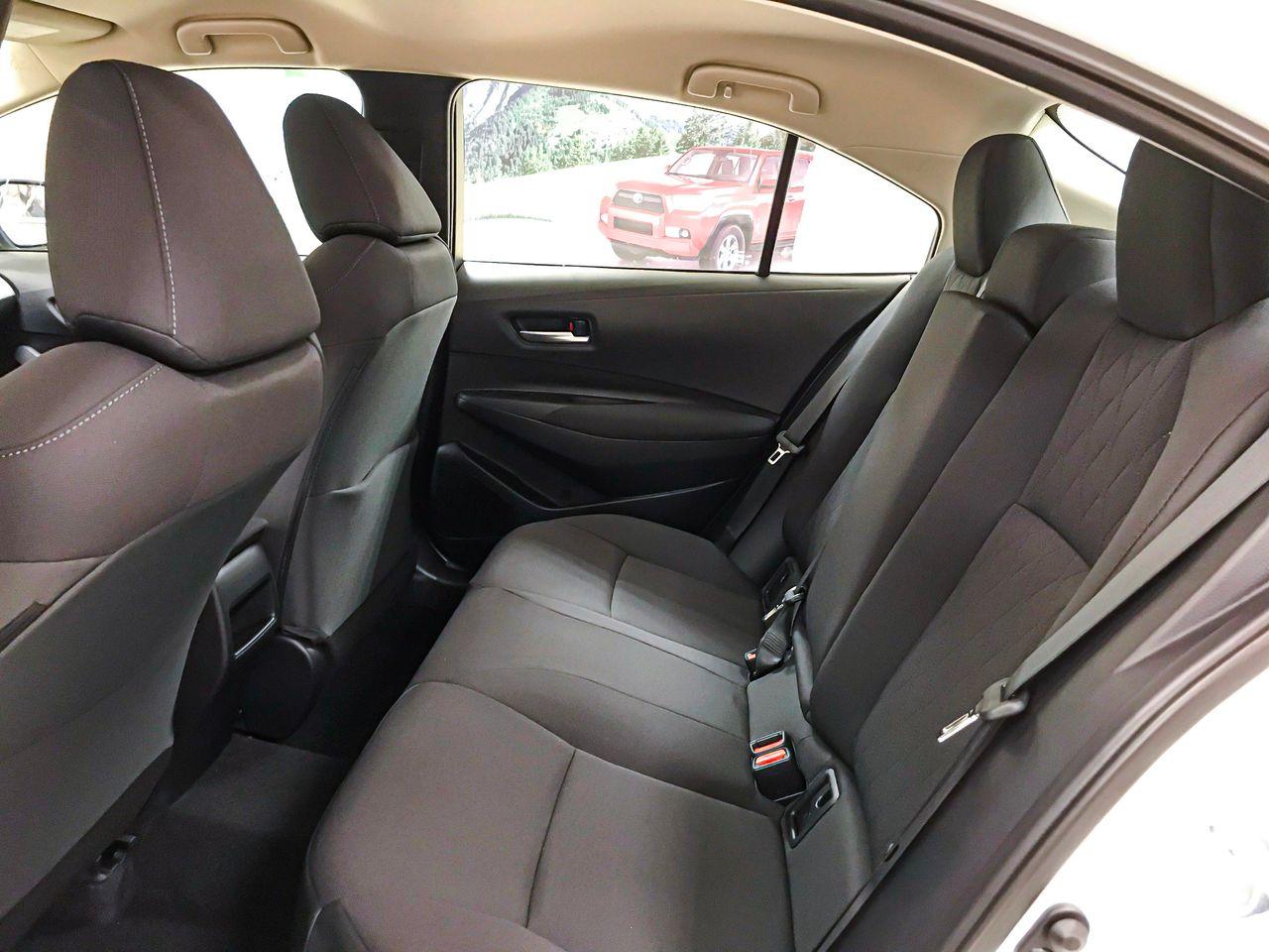 2021 Toyota Corolla LE-4