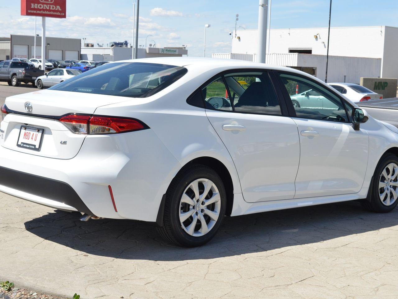 2021 Toyota Corolla LE-3