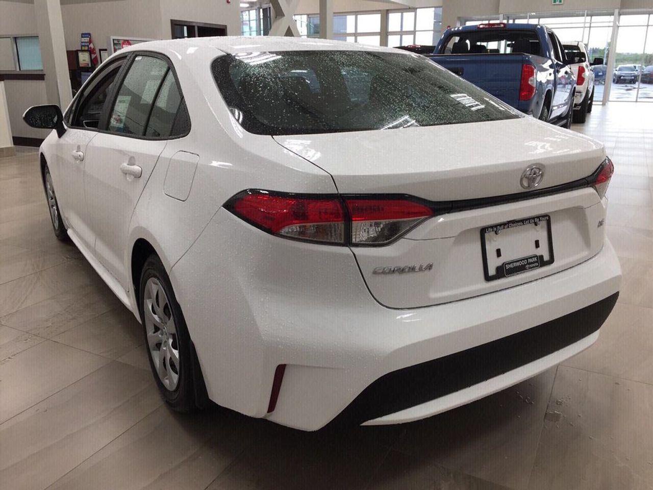 2021 Toyota Corolla LE-4