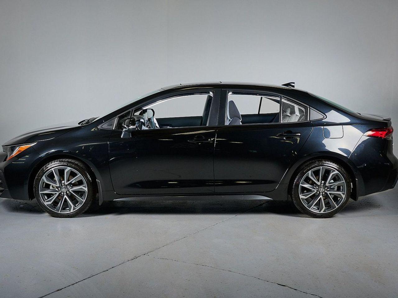 2021 Toyota Corolla SE-4