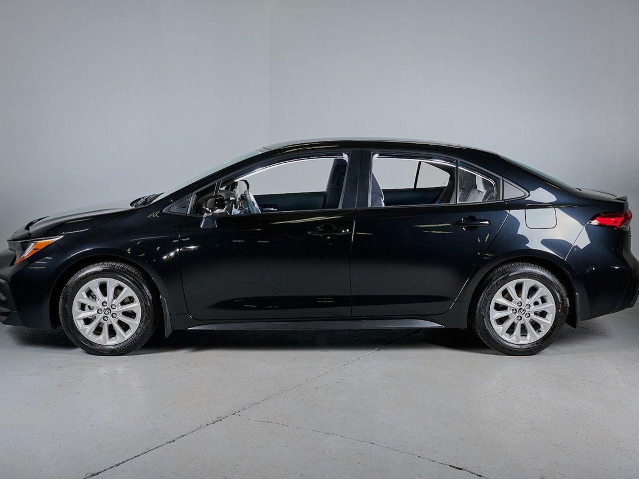 2021 Toyota Corolla SE-4