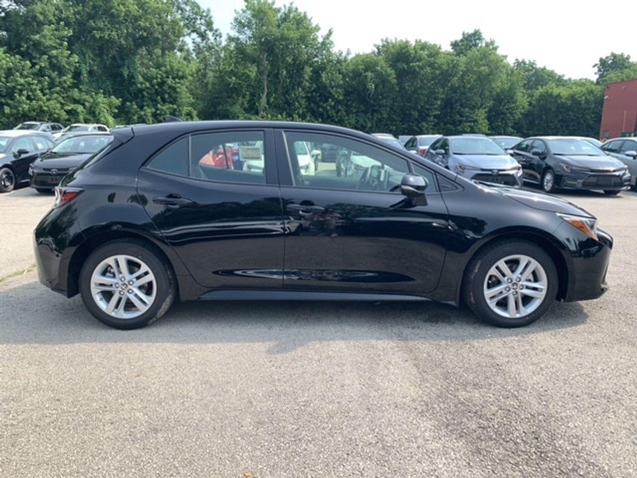 2021 Toyota Corolla SE-4