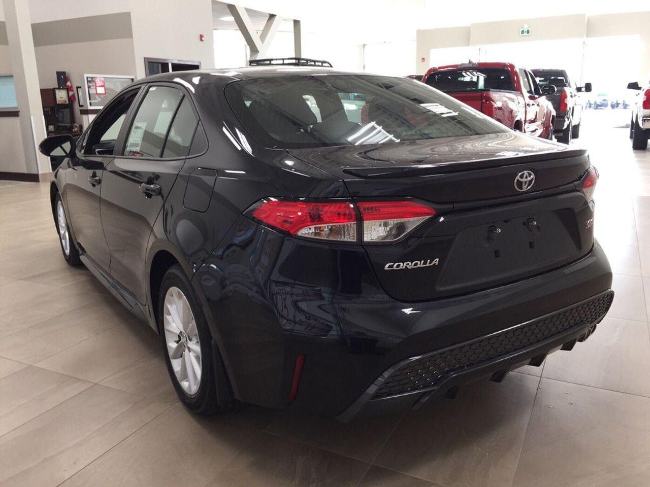 2021 Toyota Corolla SE-4