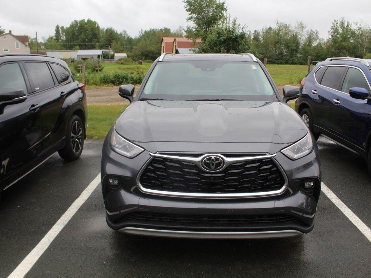 2021 Toyota Highlander Platinum-3
