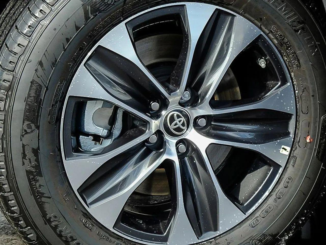 2021 Toyota Highlander XLE-4