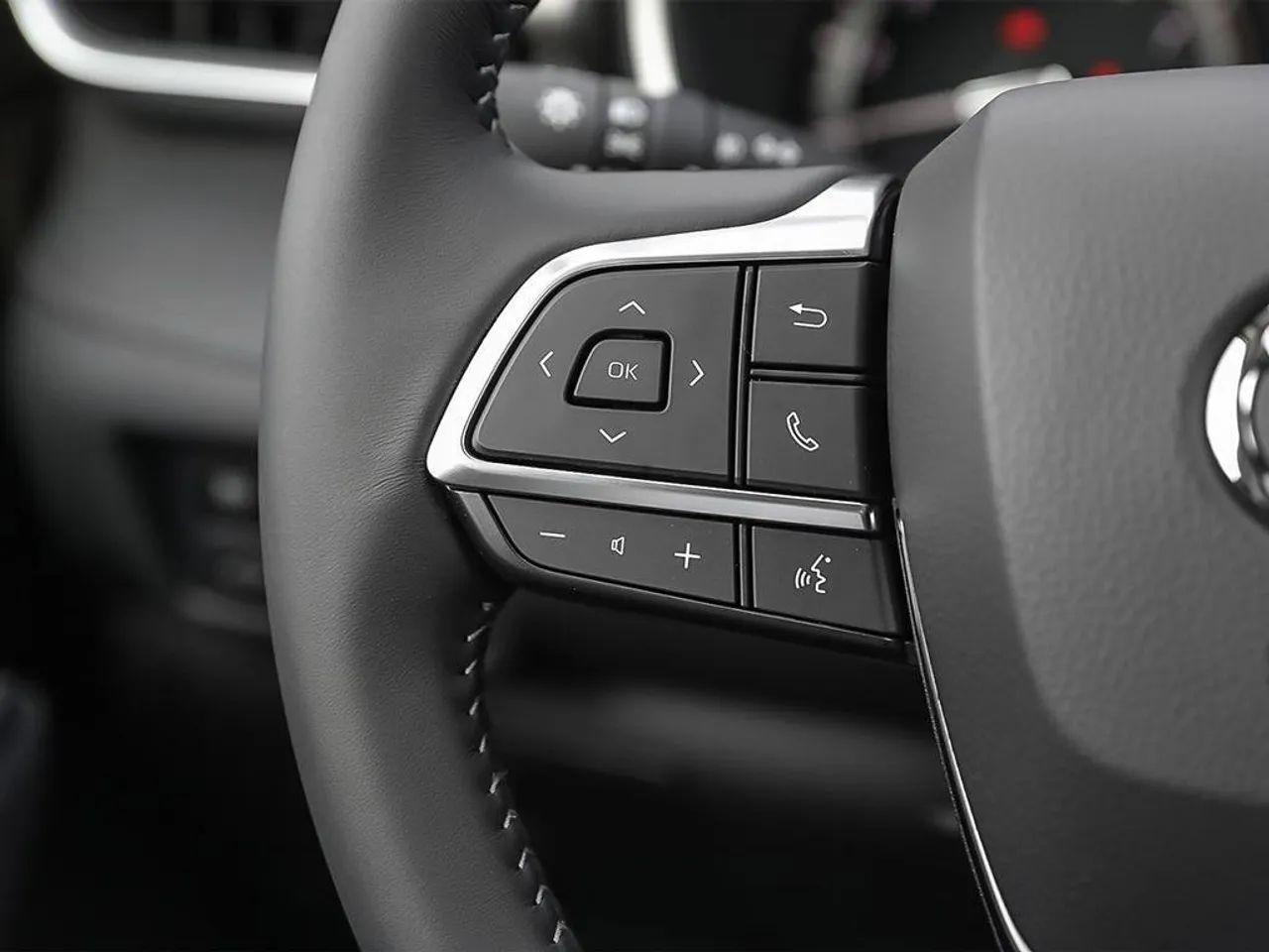 2021 Toyota Highlander XLE-4