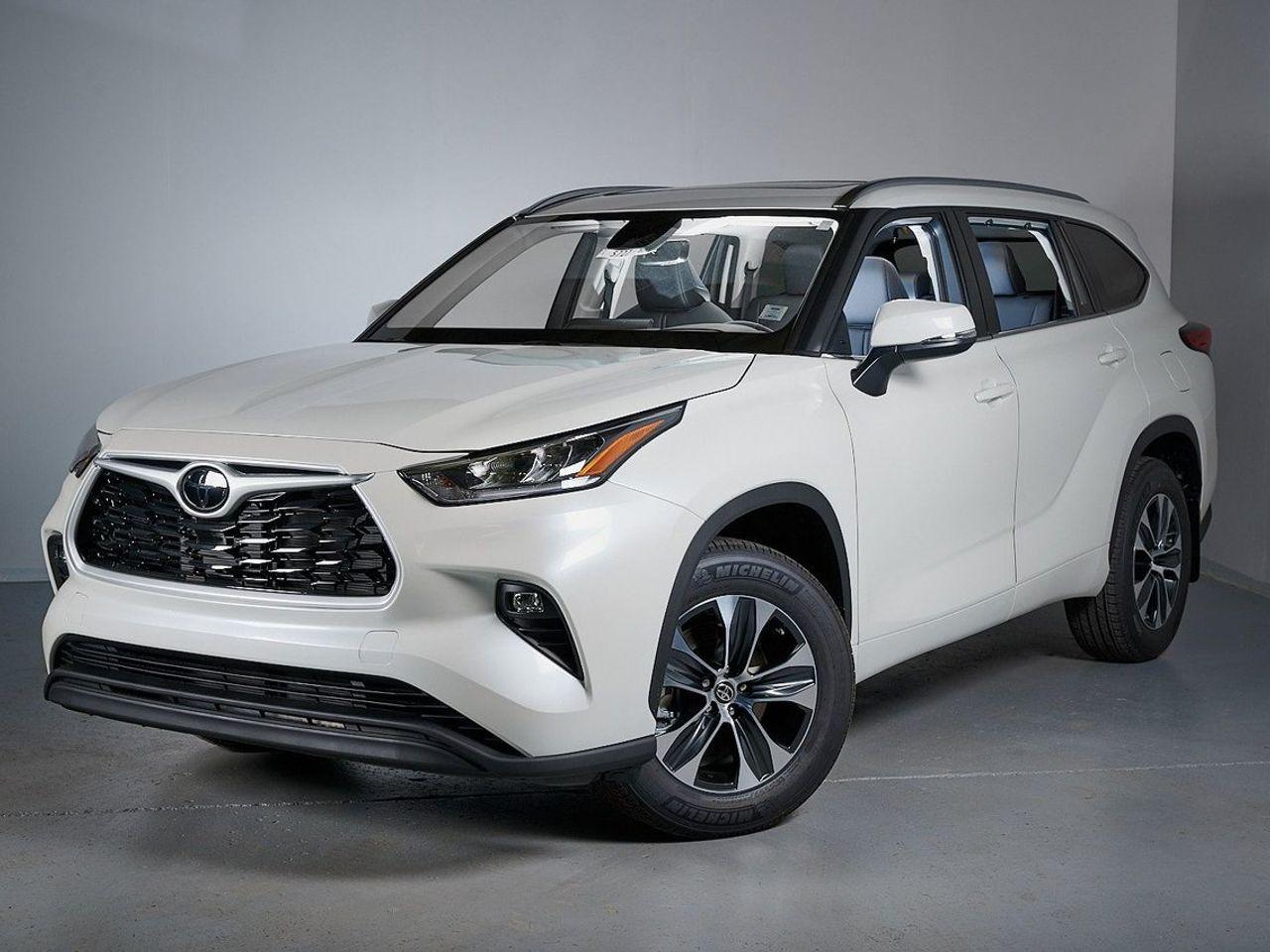 2021 Toyota Highlander XLE-0