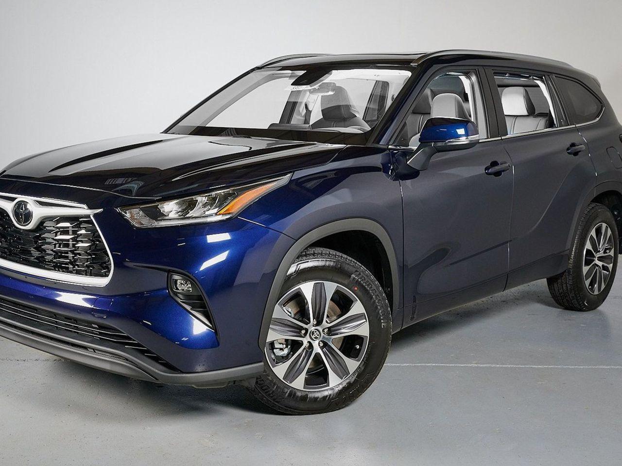 2021 Toyota Highlander XLE-0