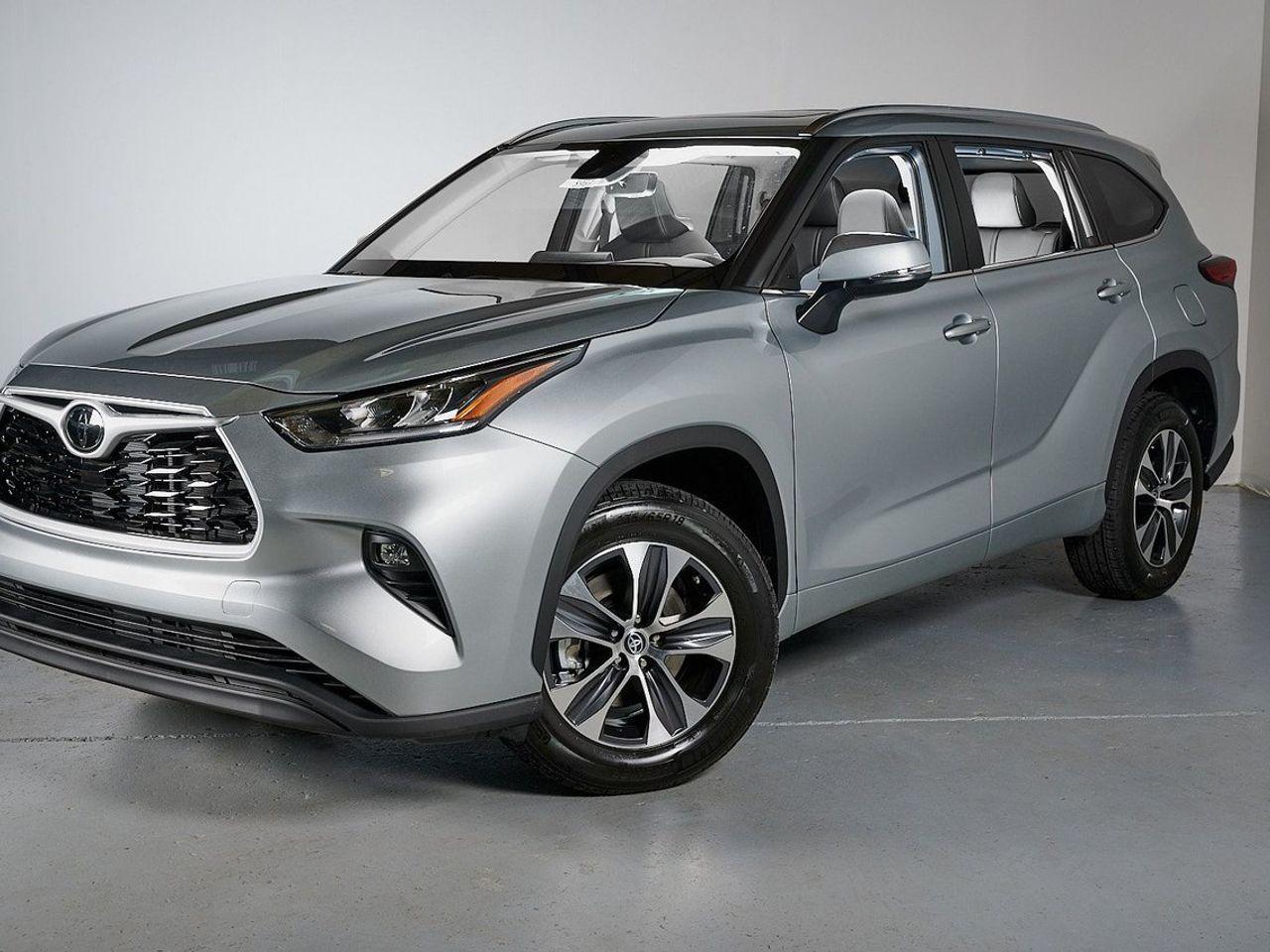 2021 Toyota Highlander XLE-0