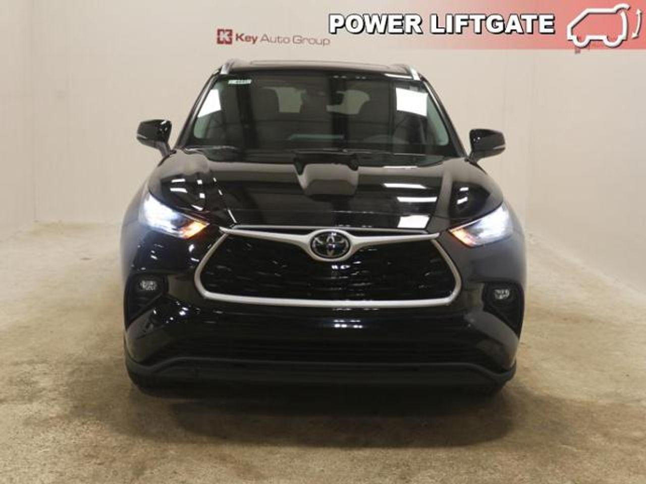 2021 Toyota Highlander XLE-2