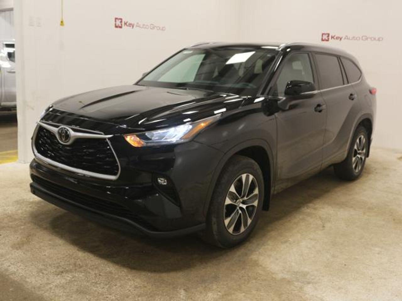 2021 Toyota Highlander XLE-3