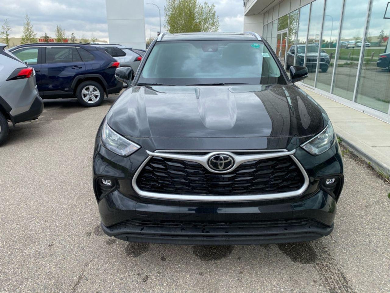 2021 Toyota Highlander XLE-1