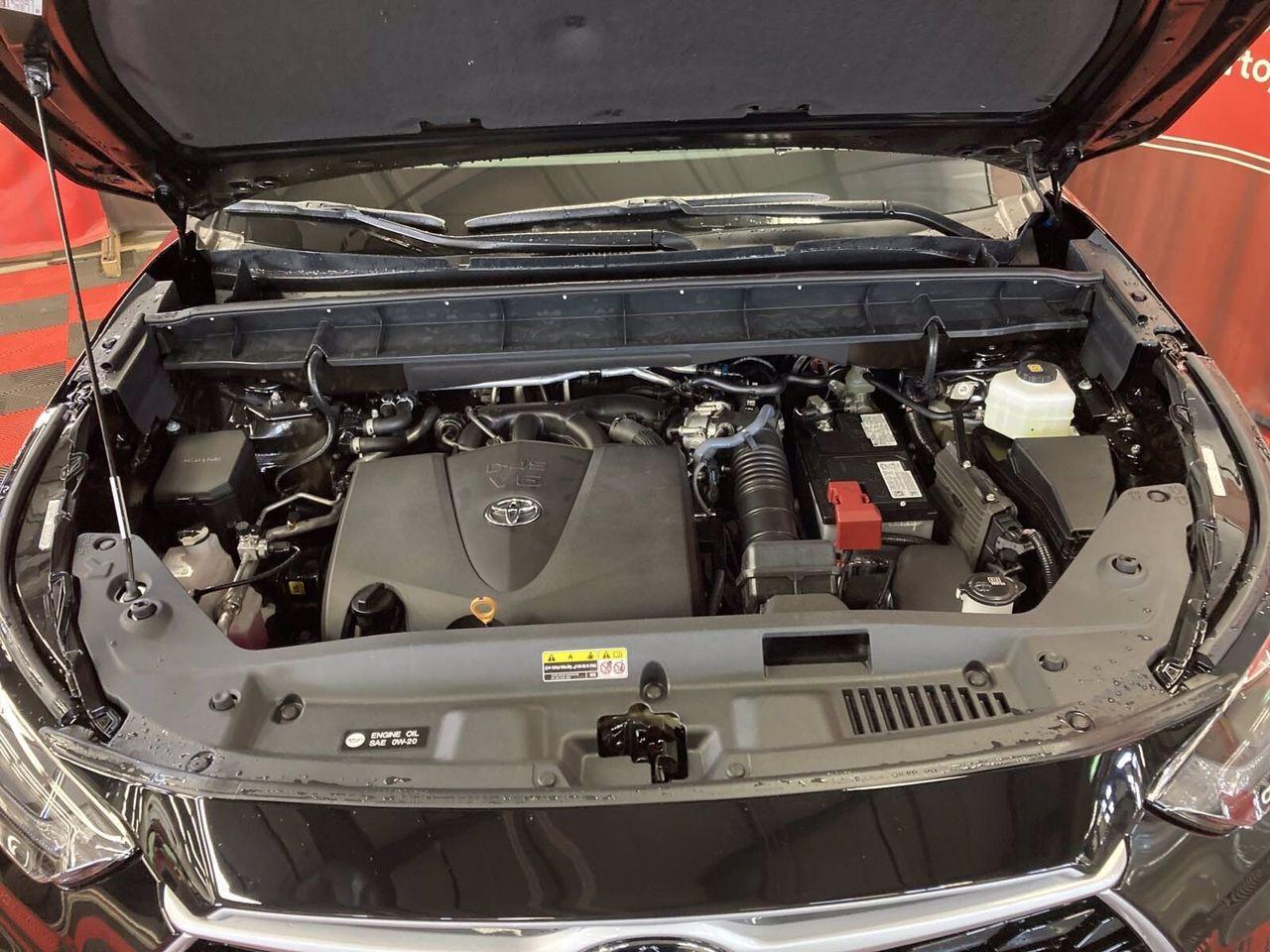 2021 Toyota Highlander XLE-4
