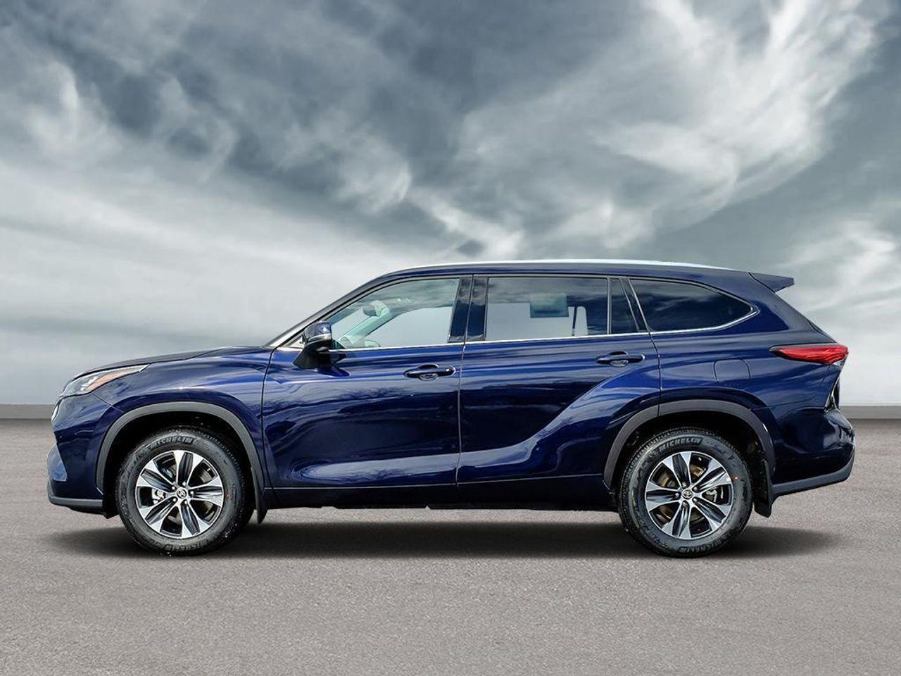 2021 Toyota Highlander XLE-2