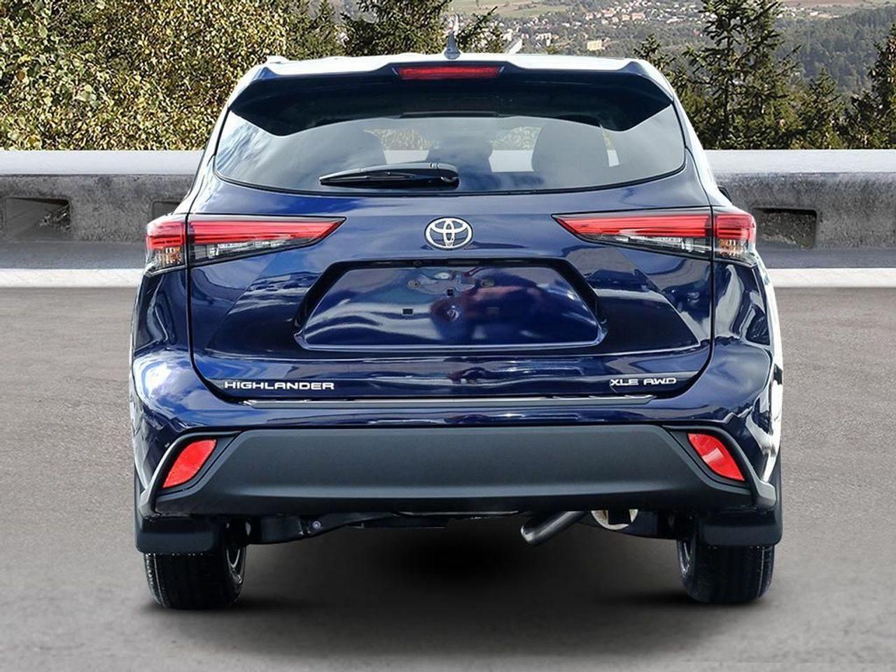 2021 Toyota Highlander XLE-3
