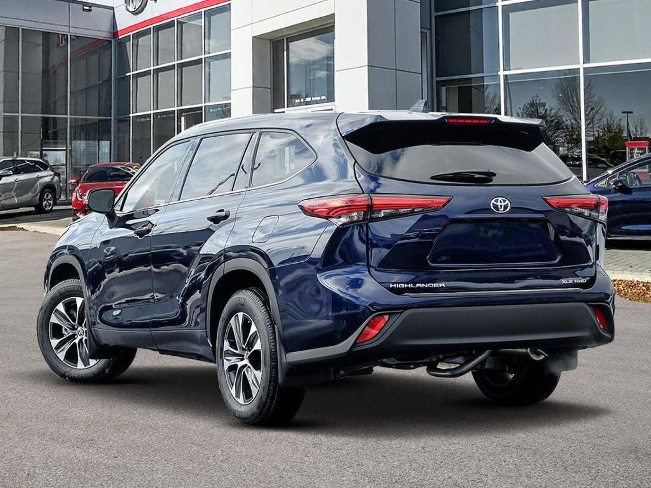 2021 Toyota Highlander XLE-3