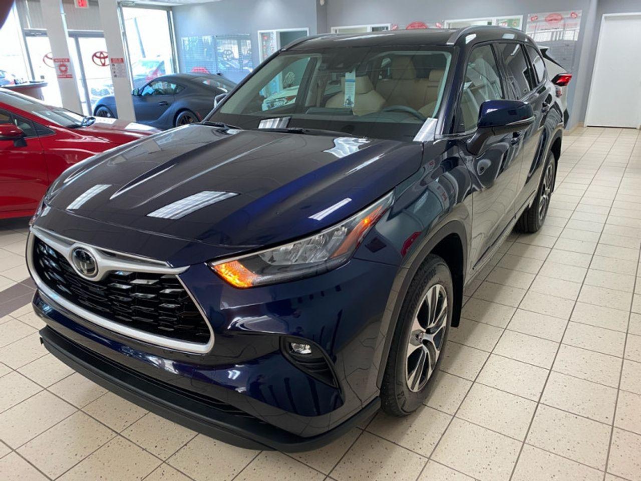 2021 Toyota Highlander XLE-1