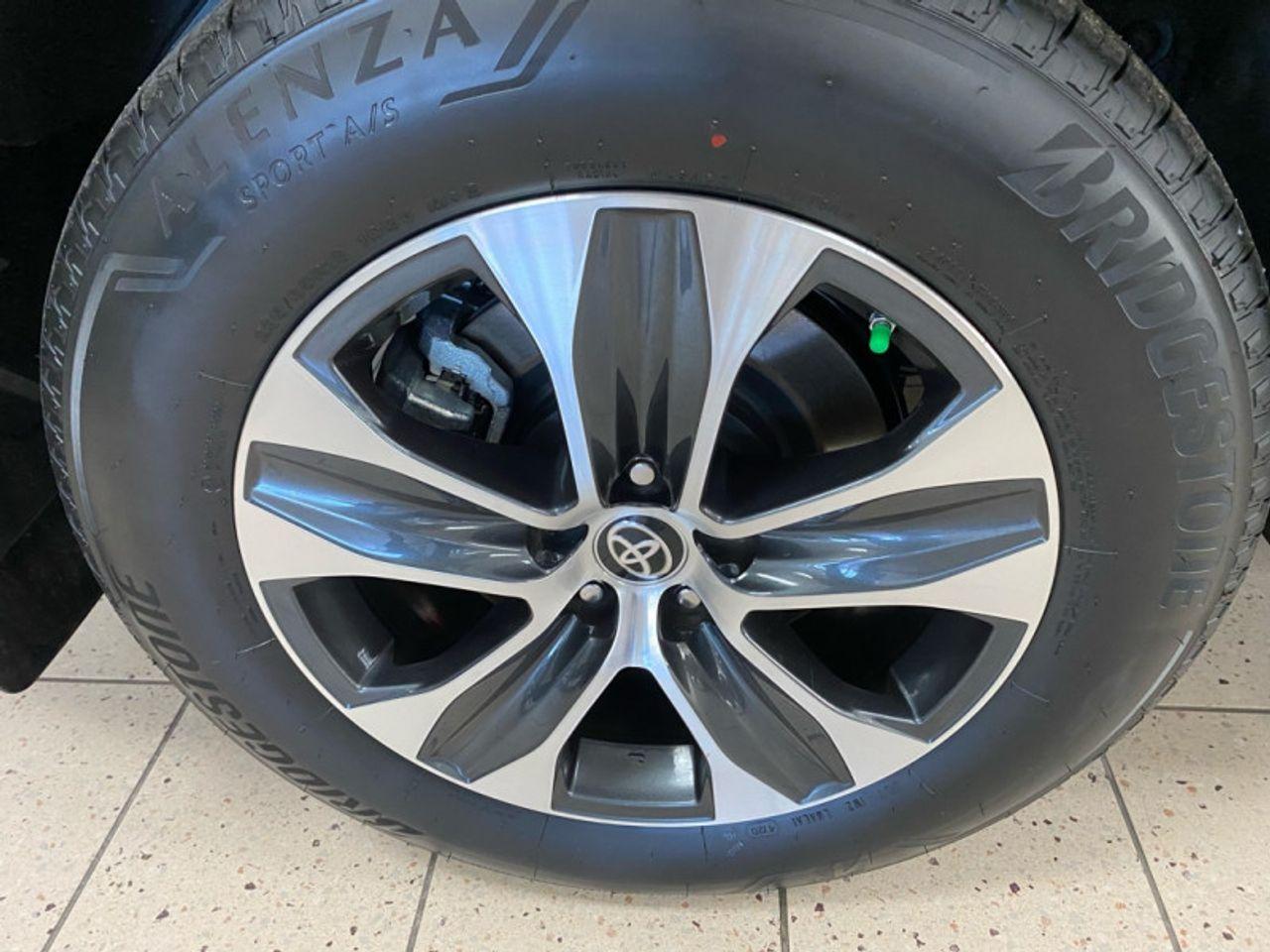 2021 Toyota Highlander XLE-4