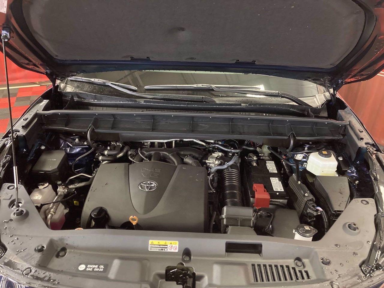 2021 Toyota Highlander XLE-4