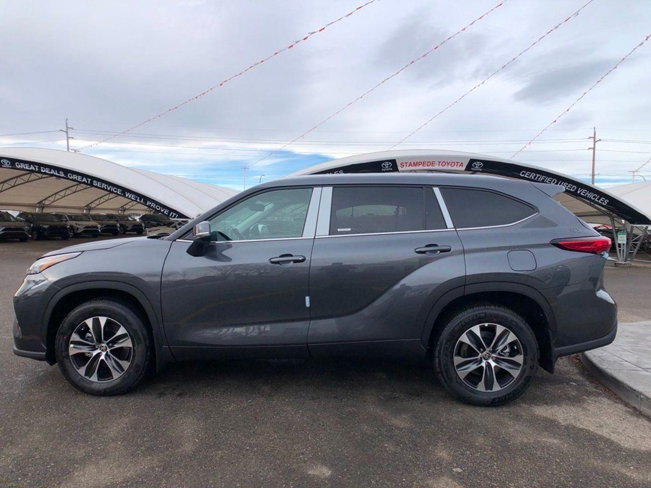 2021 Toyota Highlander XLE-3