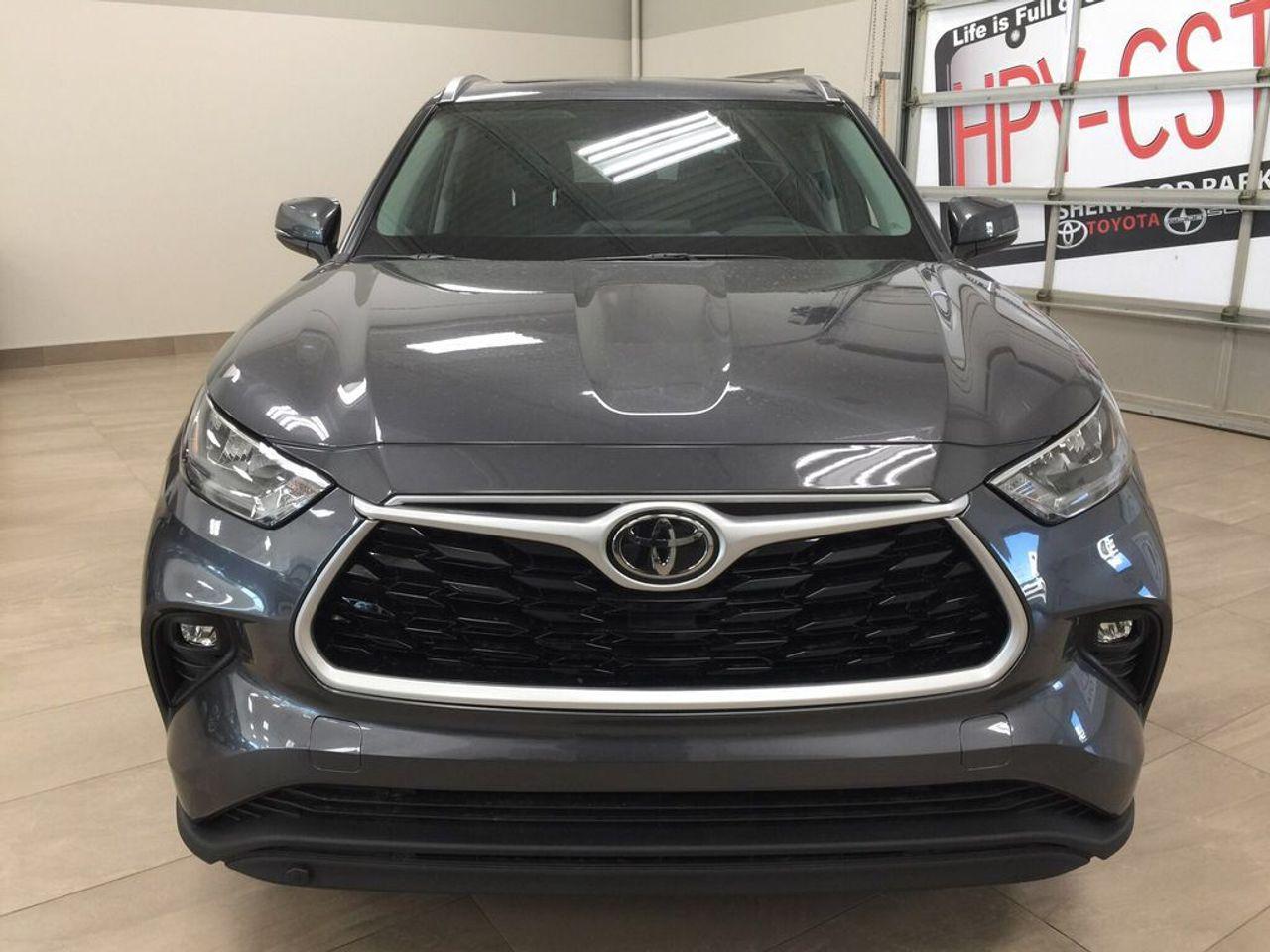 2021 Toyota Highlander XLE-1