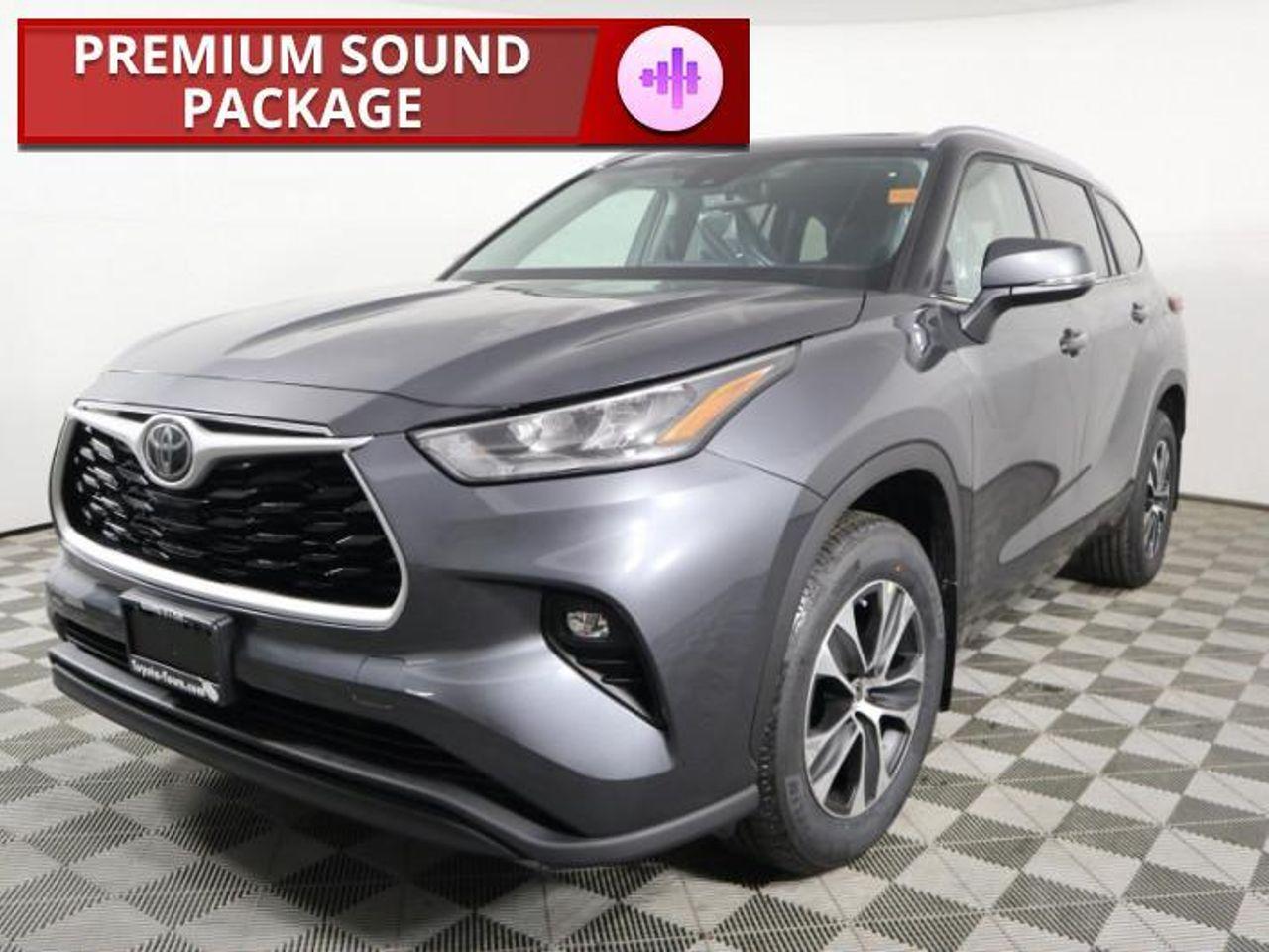 2021 Toyota Highlander XLE-2