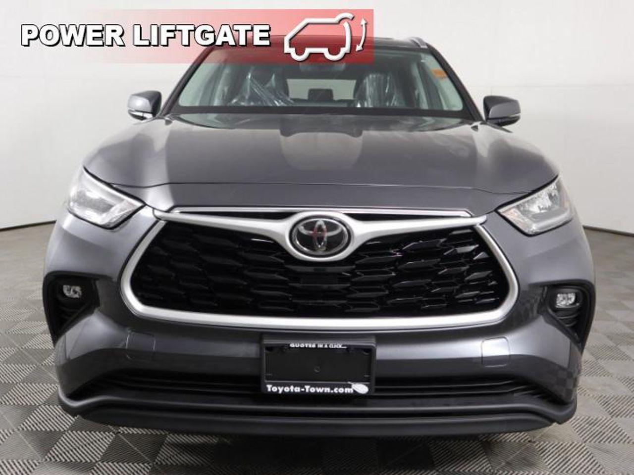 2021 Toyota Highlander XLE-1