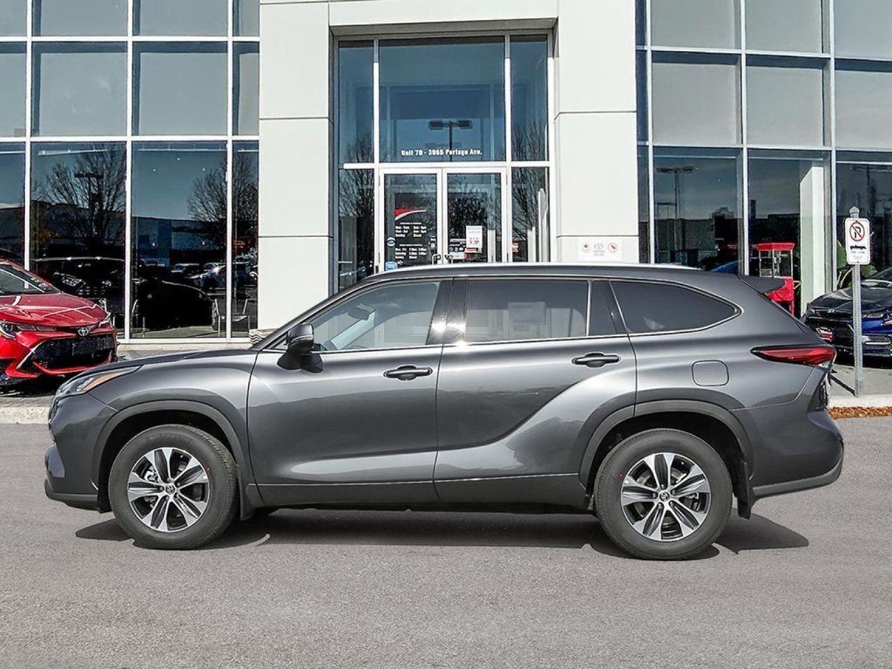 2021 Toyota Highlander XLE-2