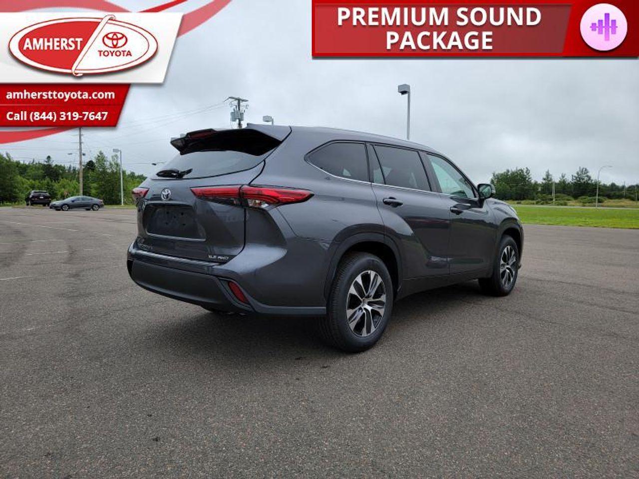 2021 Toyota Highlander XLE-2