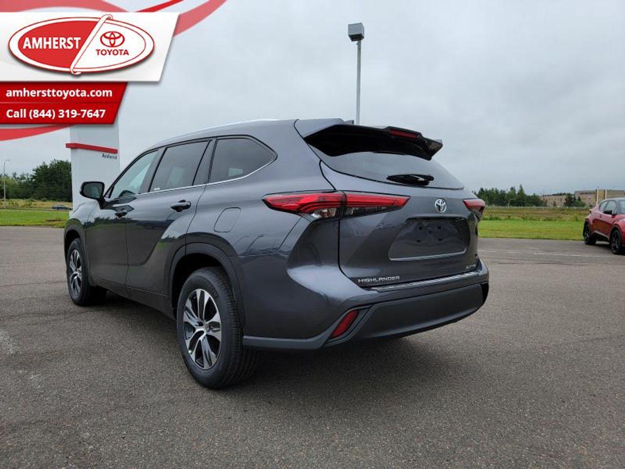 2021 Toyota Highlander XLE-4