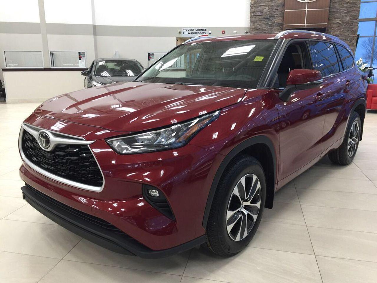 2021 Toyota Highlander XLE-2