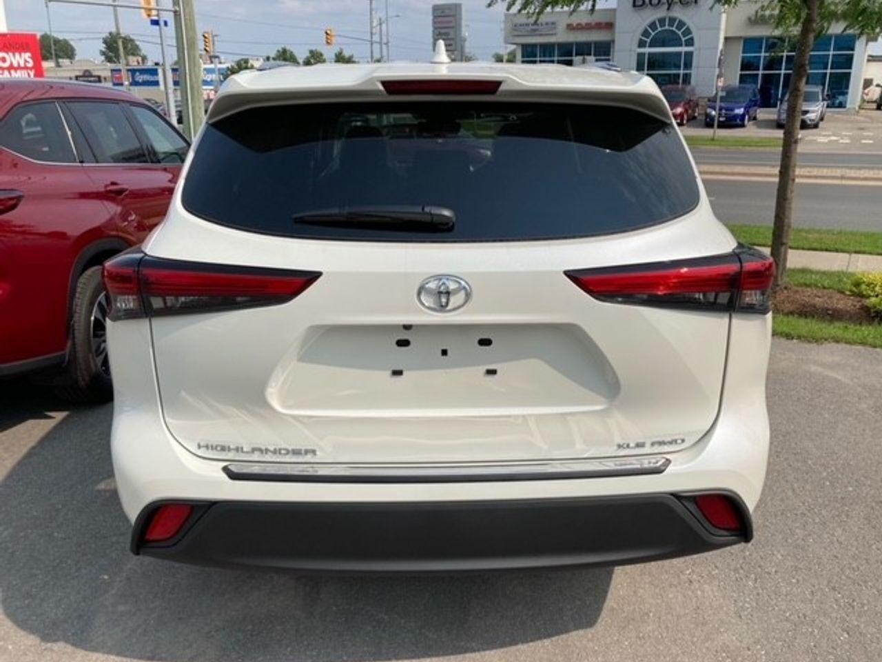2021 Toyota Highlander XLE-4