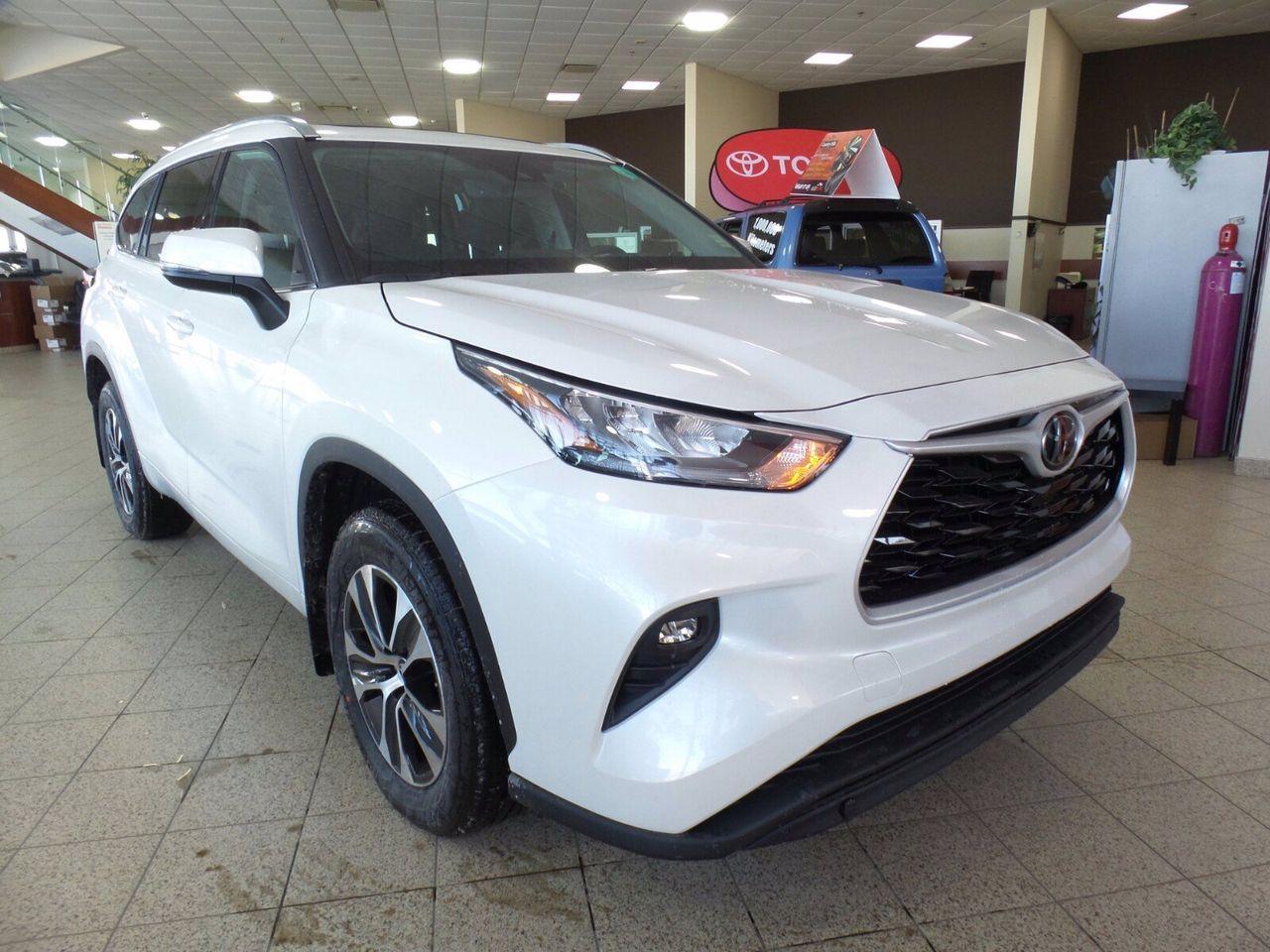 2021 Toyota Highlander XLE-0