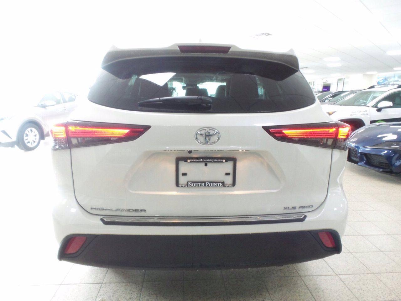 2021 Toyota Highlander XLE-4